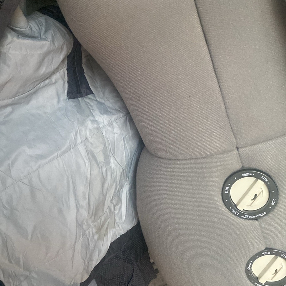 North Face HyVent Jacket (Medium) - Picture 7 of 11